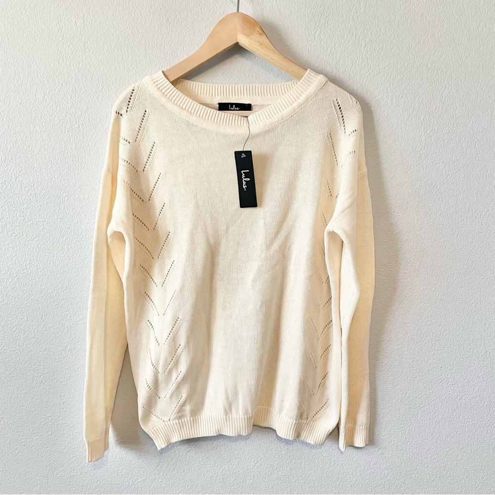 Lulu’s Cream Light Weight Sweater New With Tags
